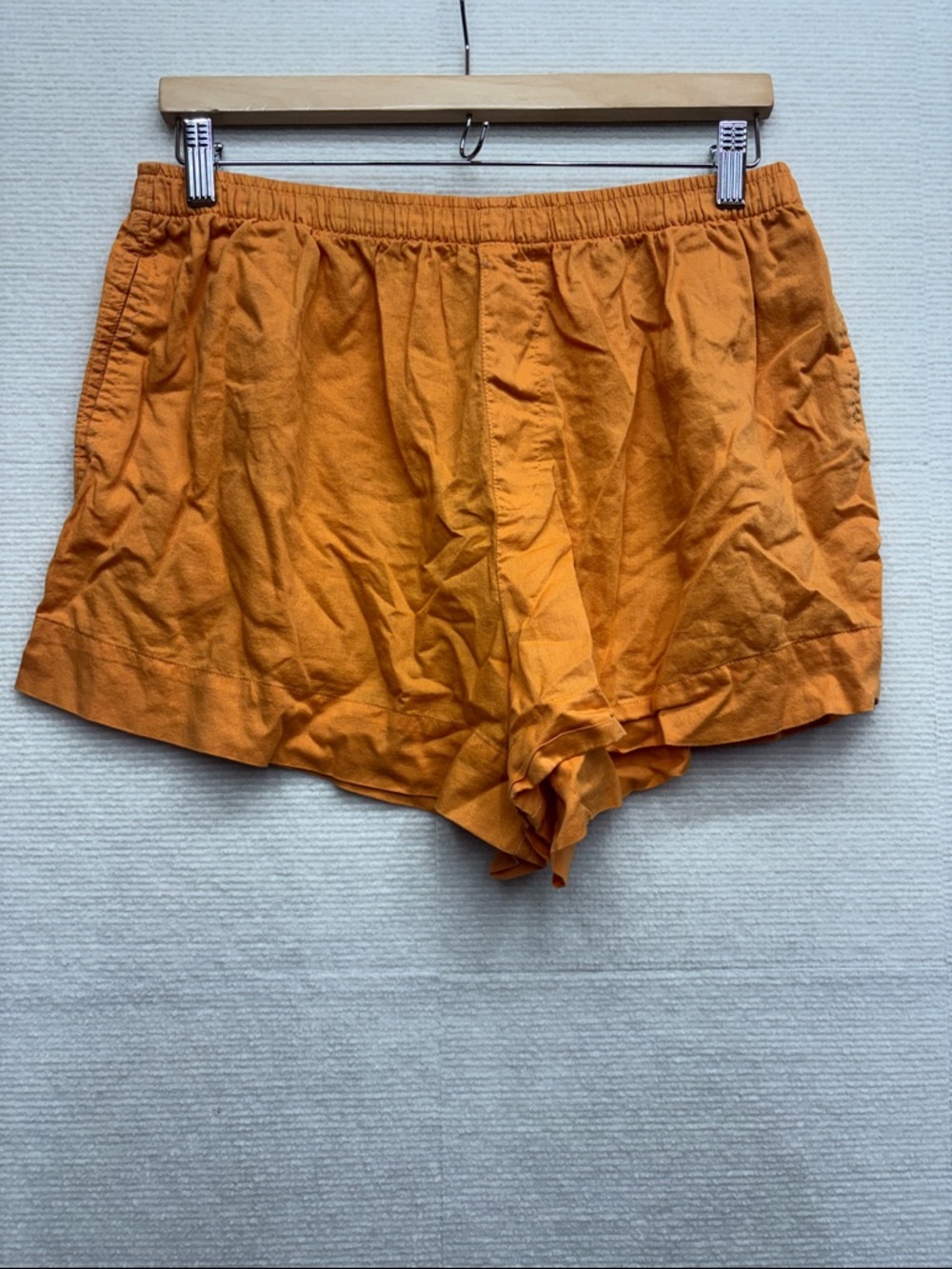 ATHLETA | large Women's Relaxed Elastic-Waist Orange Shorts